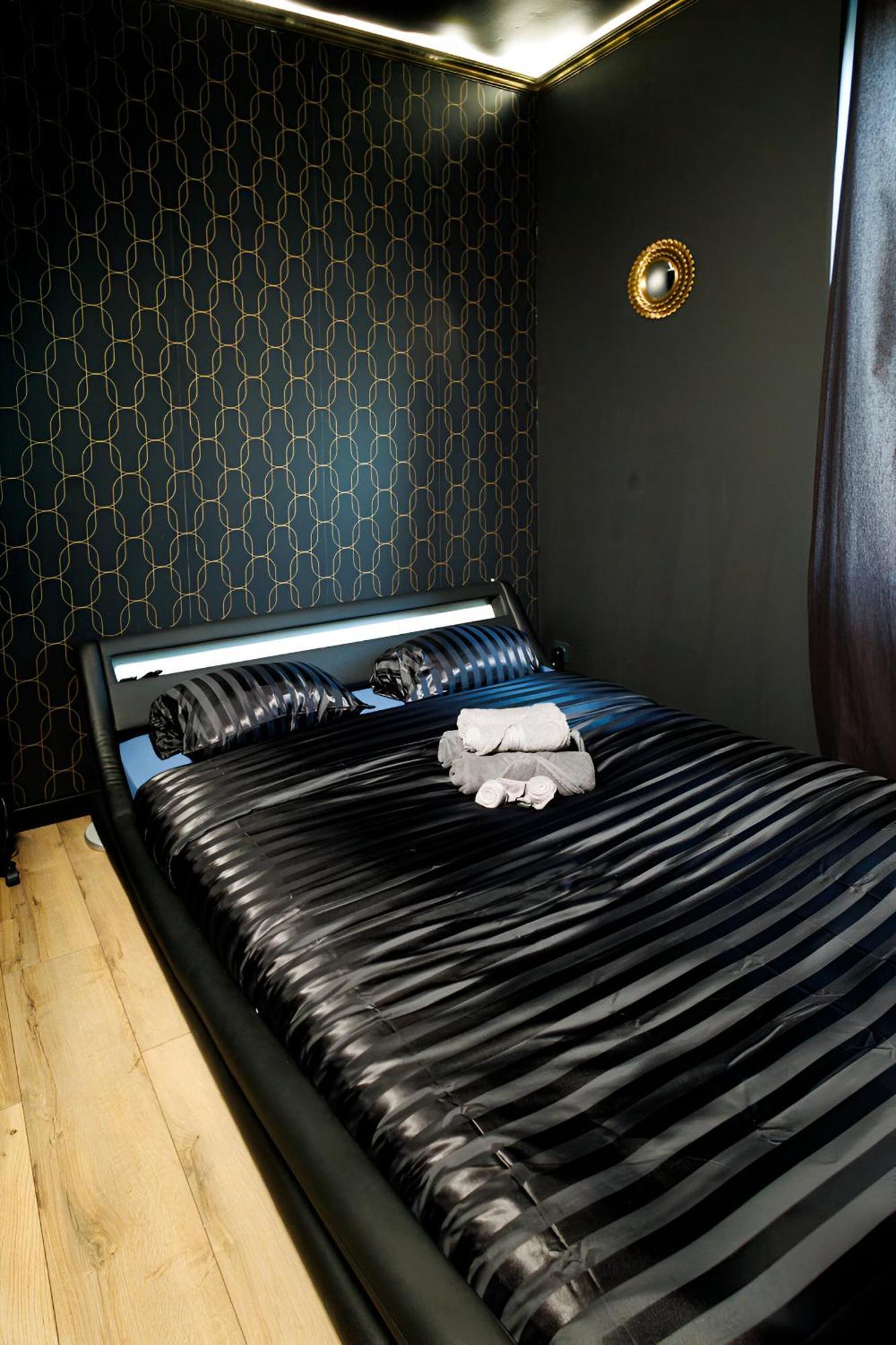 Appartement Pop Art - Asterix,Cdg,Chantilly,Disney Ла-Шапель-ан-Серваль Экстерьер фото